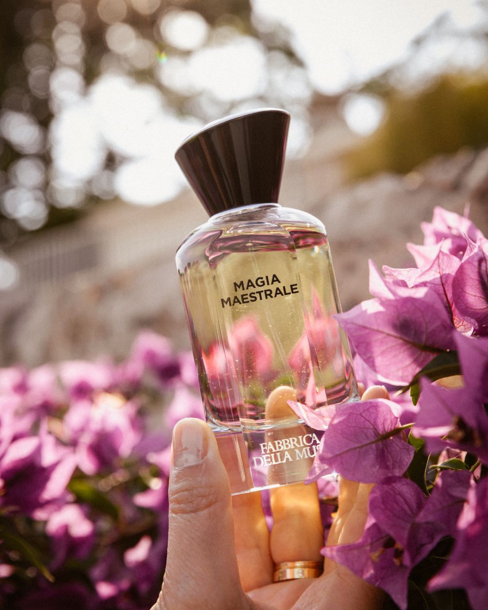 FABBRICA DELLA MUSA • Official Site • Perfumes by Hamid Merati-Kashani